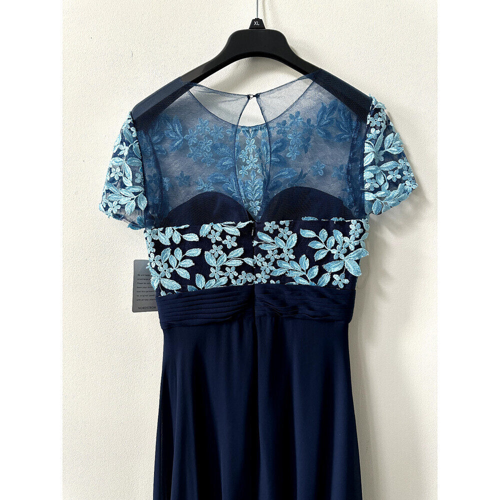 JS Collections Women's Embroidered Bodice Gown Dress In Navy Floral Size 4 $430 - Picture 6 of 14
